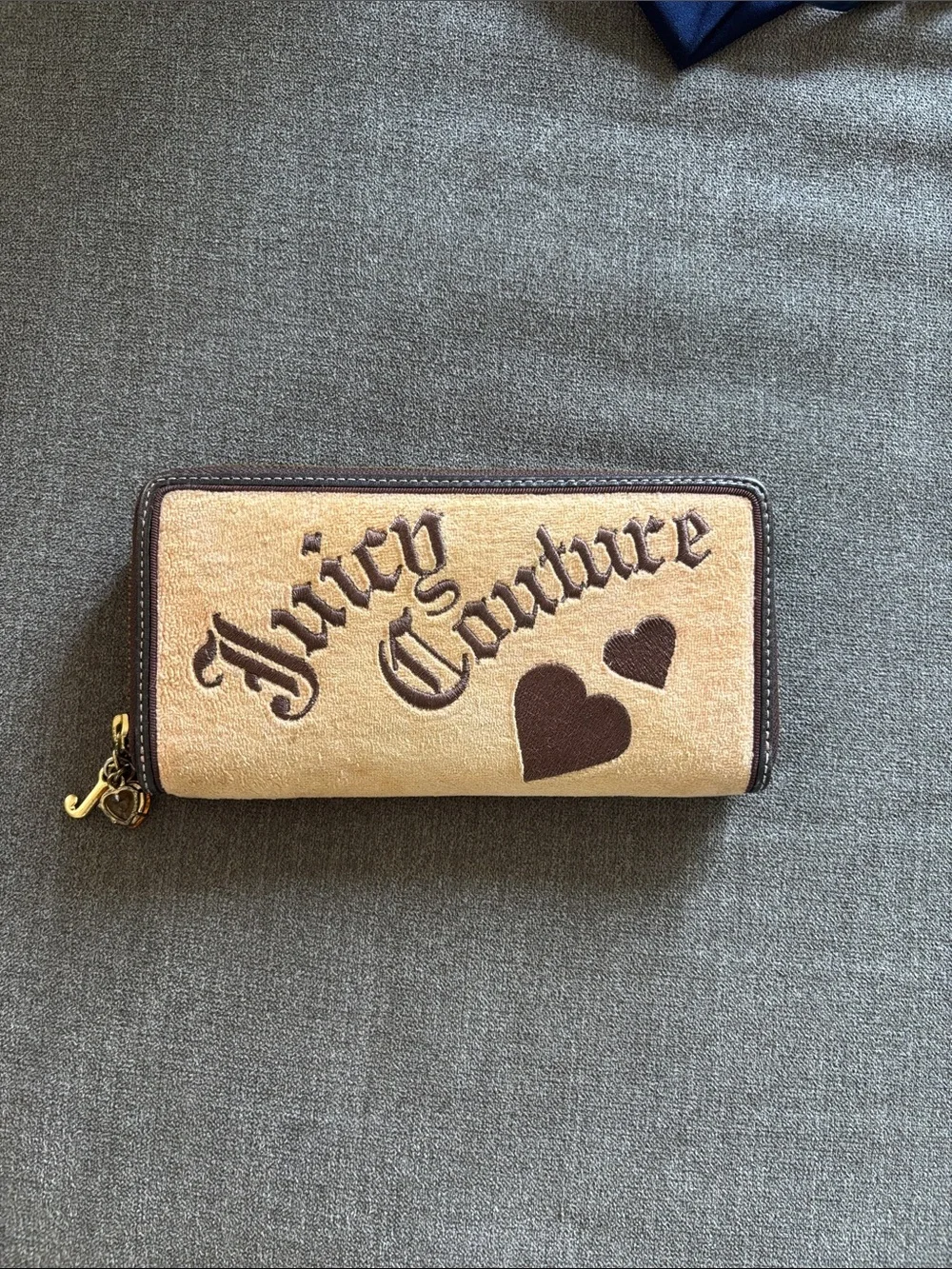 Vintage Y2K juicy couture continental full zip wallet in tan brown velour